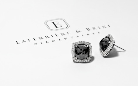 Des  boucles d’oreilles de diamants noirs vendues à l’encan du Bal de la Fondation Lise Watier
